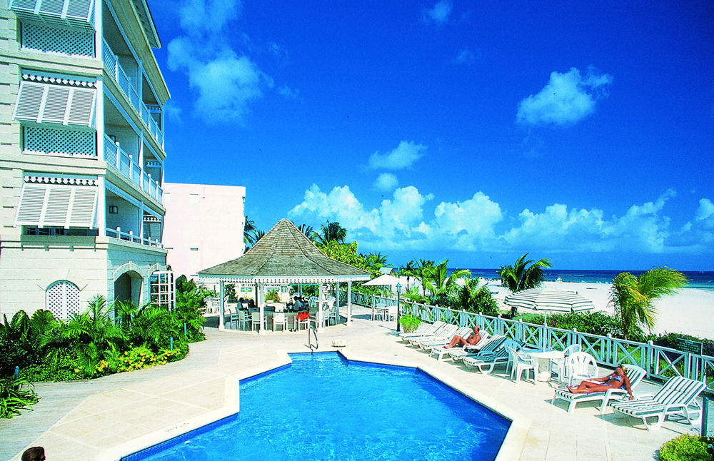 Coral Sands Beach Resort Bridgetown Esterno foto