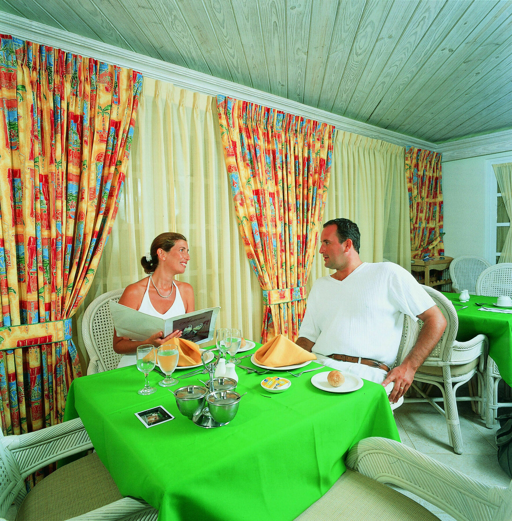 Coral Sands Beach Resort Bridgetown Esterno foto